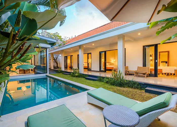 4 Bdr -villa Donna, Fast Wi-fi & Private Pool Villa Canggu (Bali)